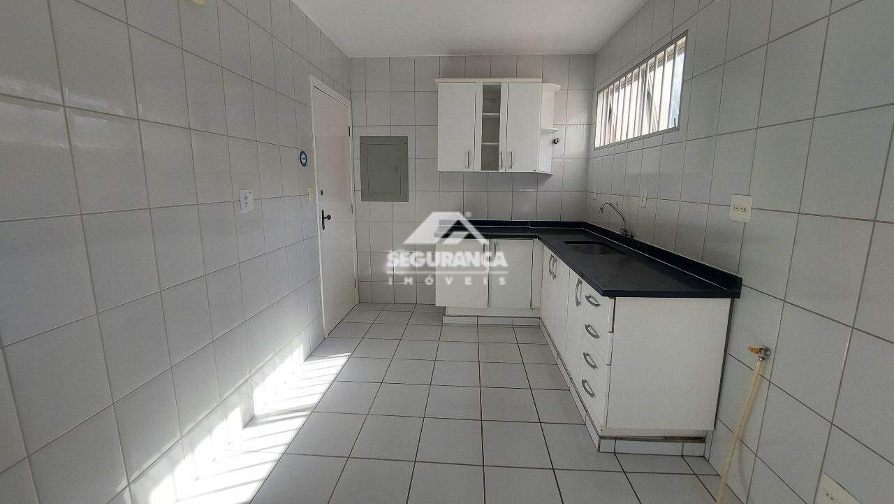 Apartamento para aluguel no Esplanada: COZINHA