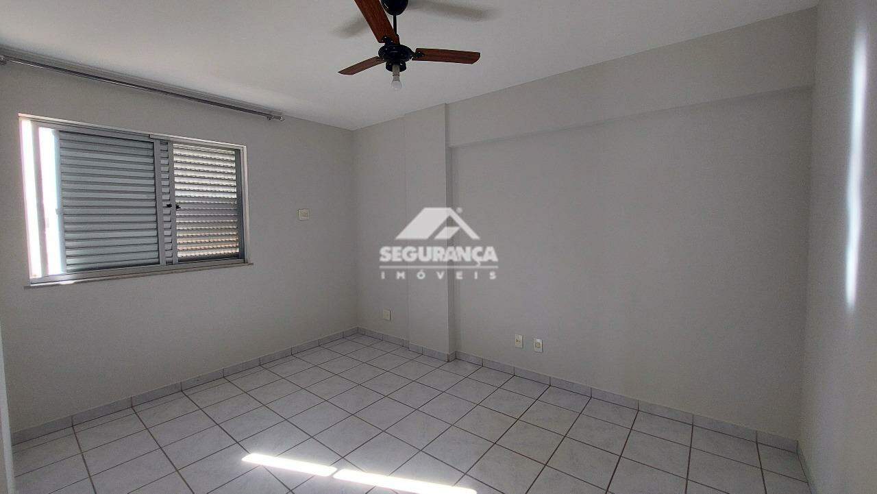 Apartamento para aluguel no Esplanada: QUARTO (2)