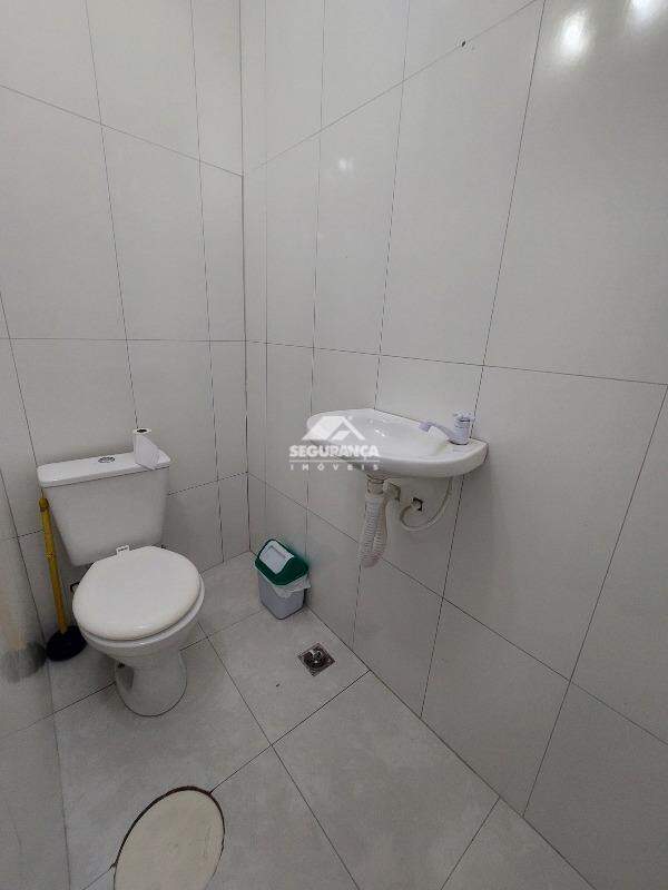Loja para aluguel no SANTA TEREZINHA: BANHEIRO 