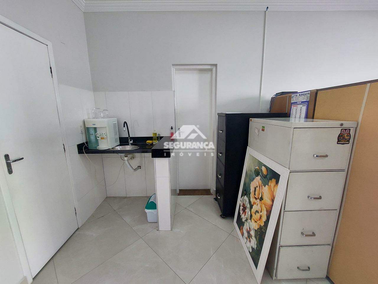 Loja para aluguel no SANTA TEREZINHA: COZINHA 