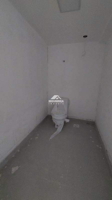 Loja para aluguel no SANTA TEREZINHA: BANHEIRO (1)
