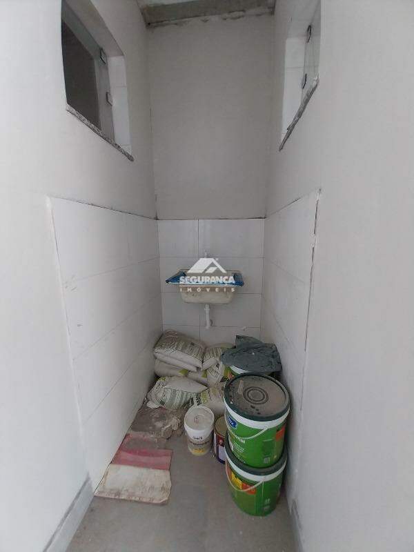 Galpão para aluguel no SANTOS DUMONT: ÁREA DE SERVIÇO