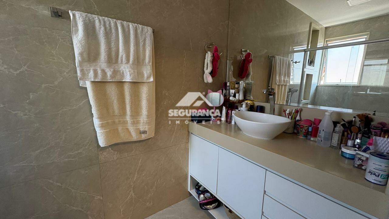 Apartamento à venda no Esplanada: