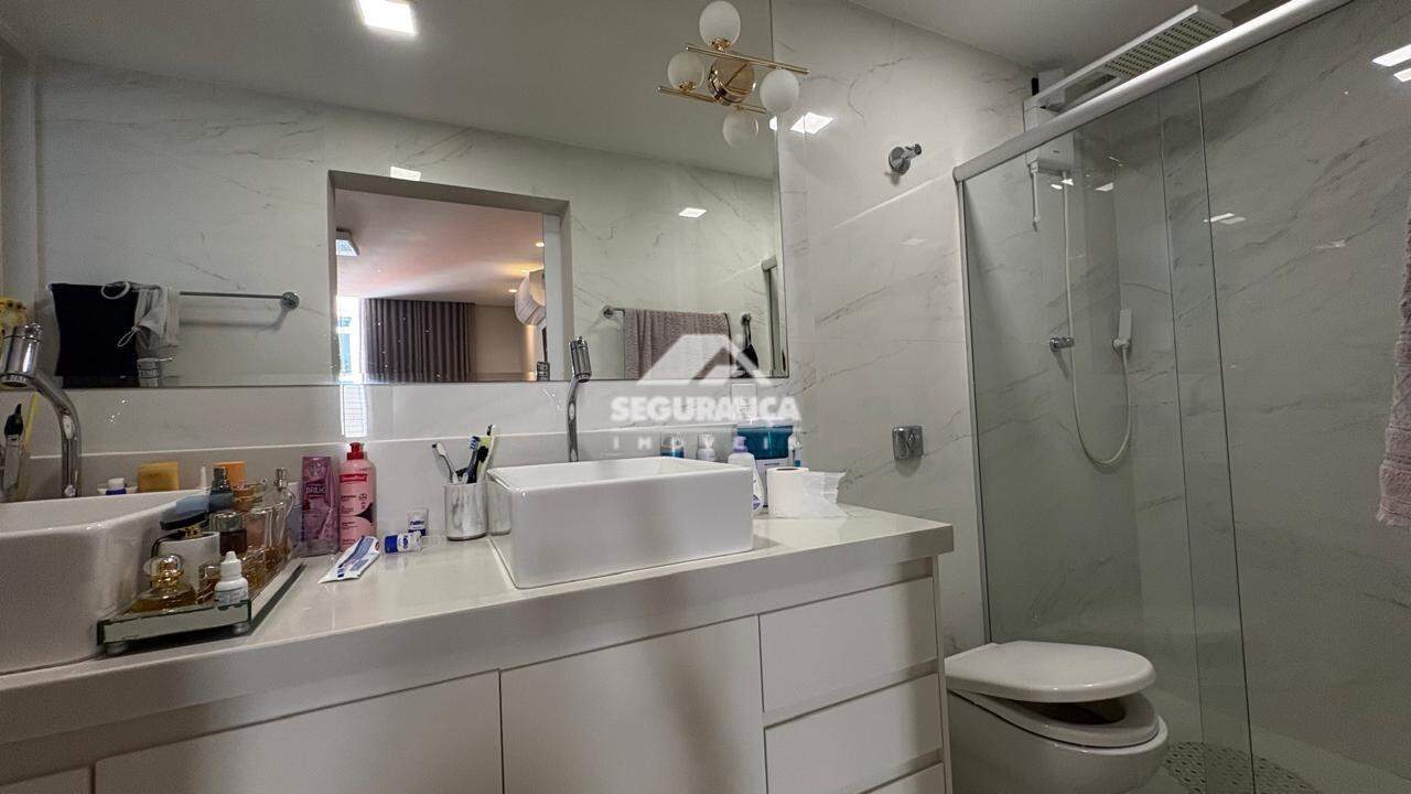 Apartamento à venda no Esplanada: