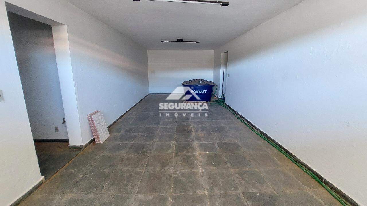 Casa para aluguel no NOSSA SENHORA DAS GRACAS: GARAGEM 