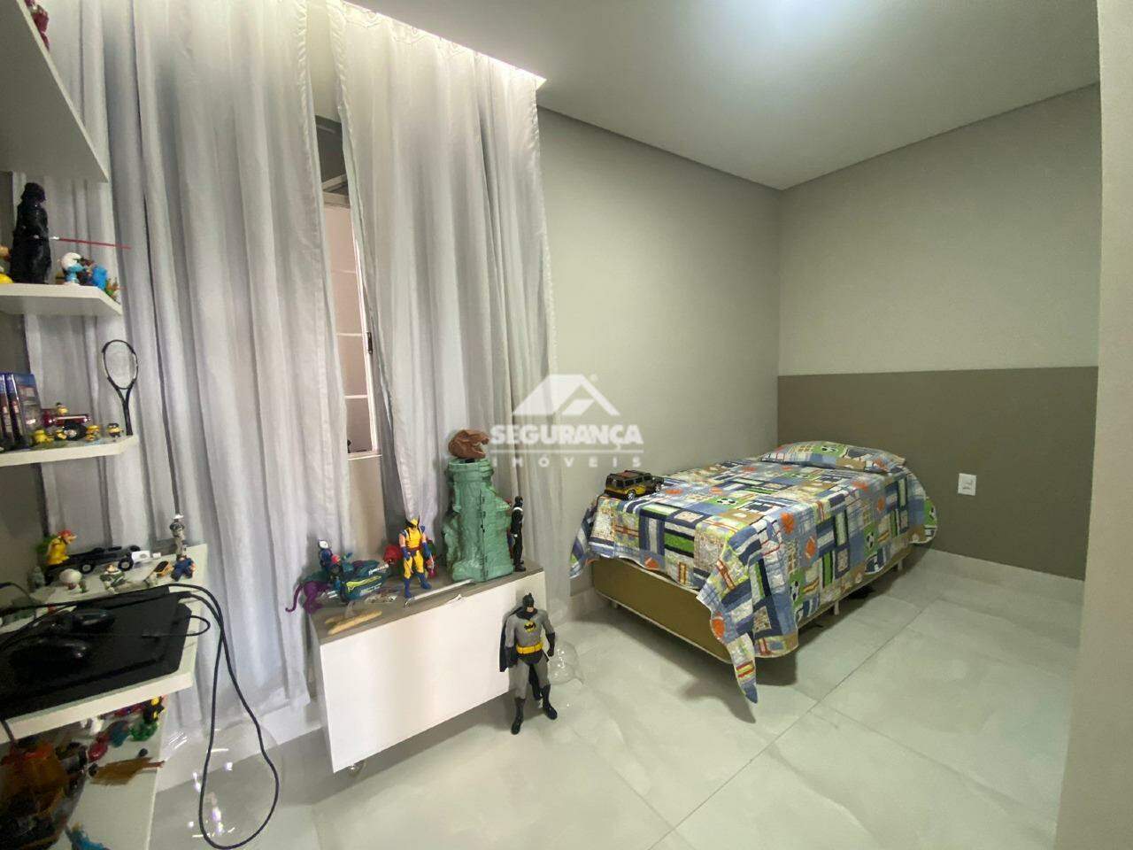Casa à venda no GRA DUQUESA: