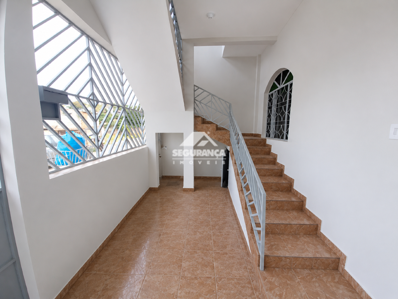 Casa para aluguel no JARDIM ATALAIA: VARANDA