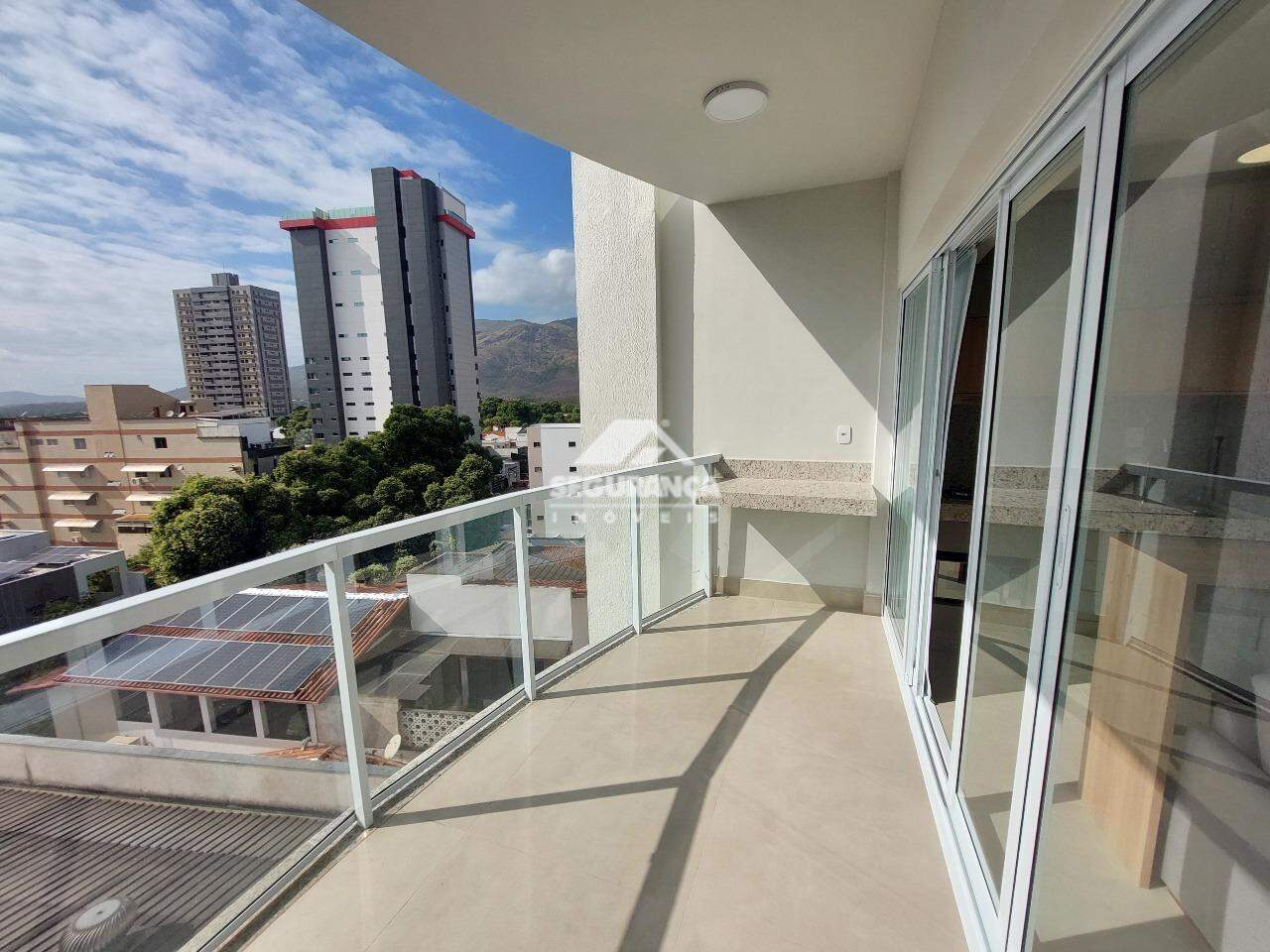 Apartamento para aluguel no Centro: VARANDA