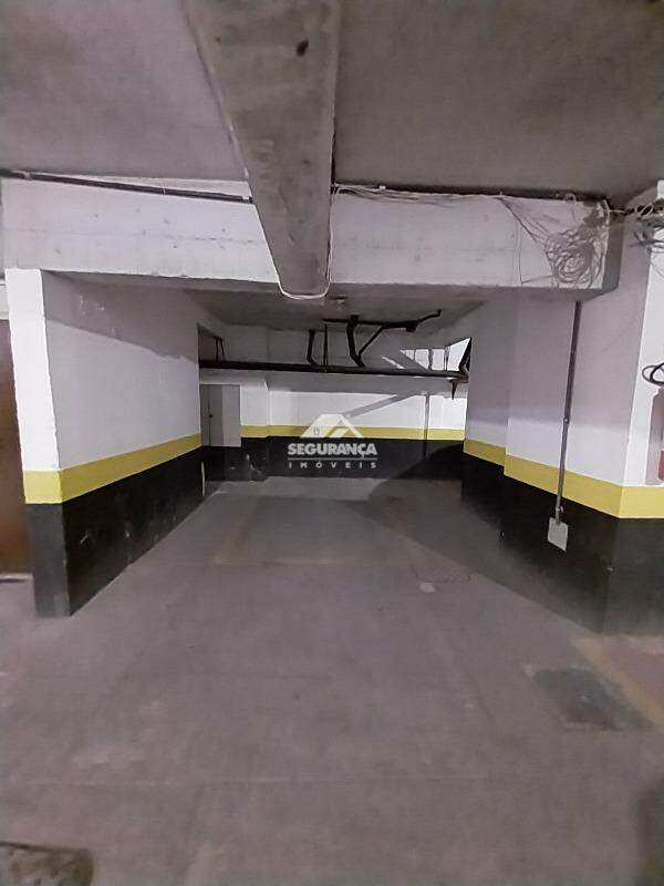 Apartamento para aluguel no Centro: GARAGEM