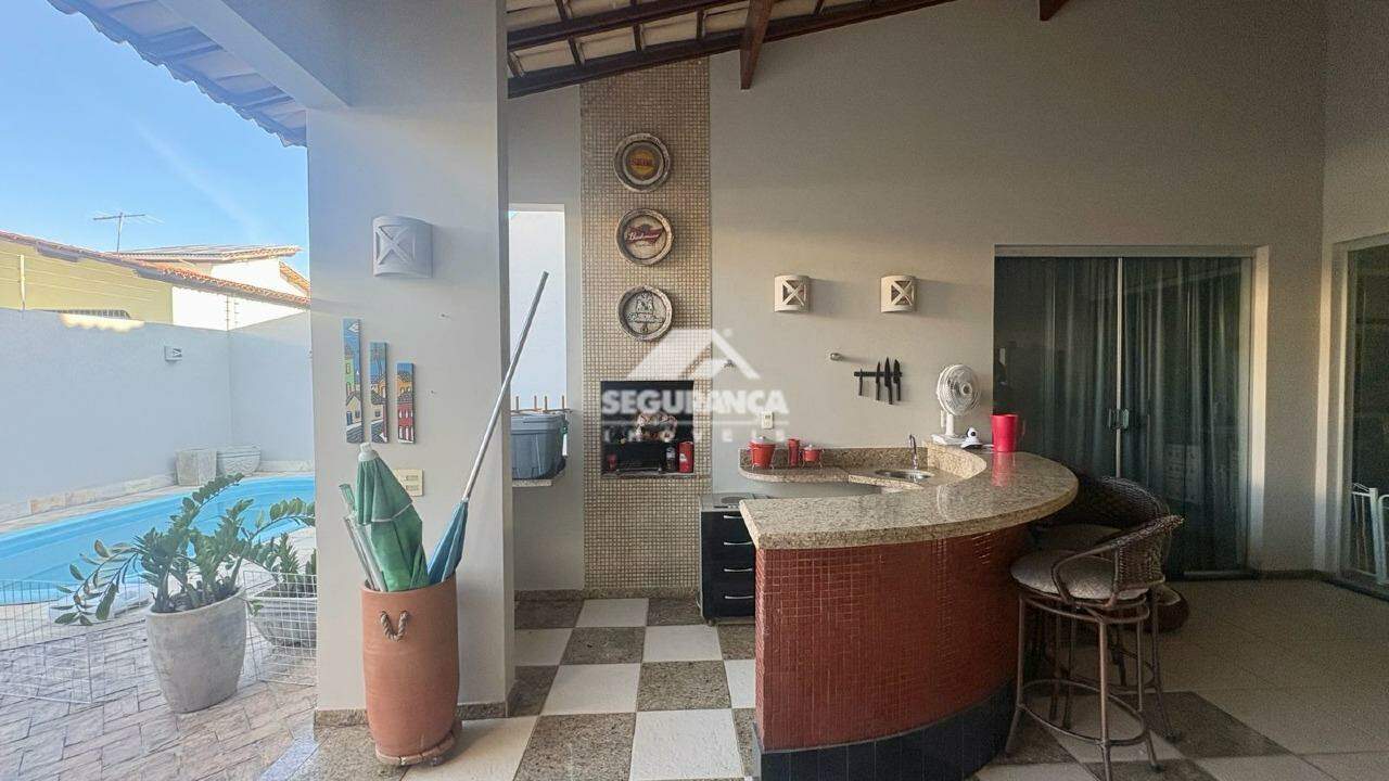Casa à venda no GRA DUQUESA: