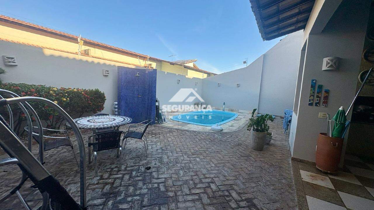 Casa à venda no GRA DUQUESA: