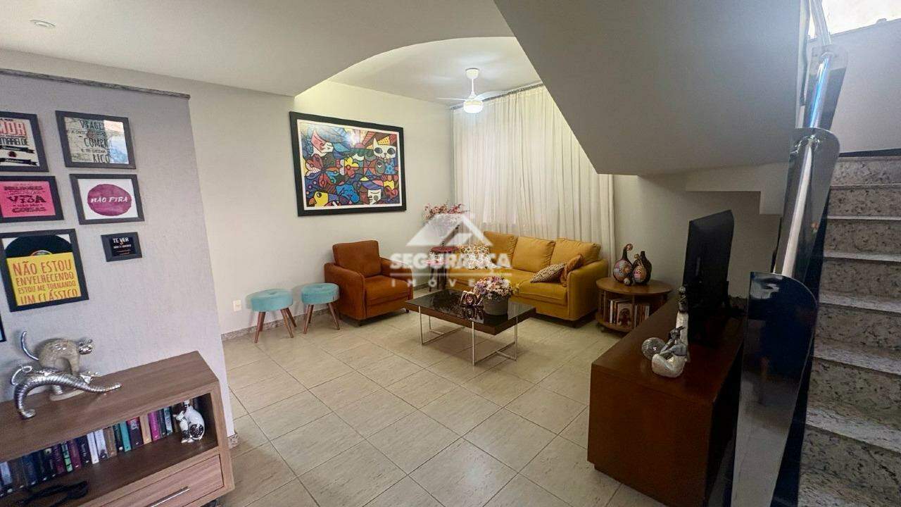 Casa à venda no GRA DUQUESA:
