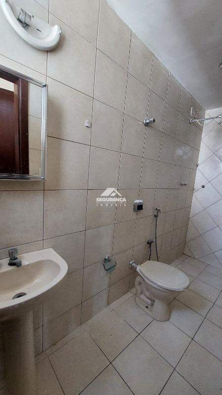 Apartamento para aluguel no Lourdes: BANHEIRO SUÍTE