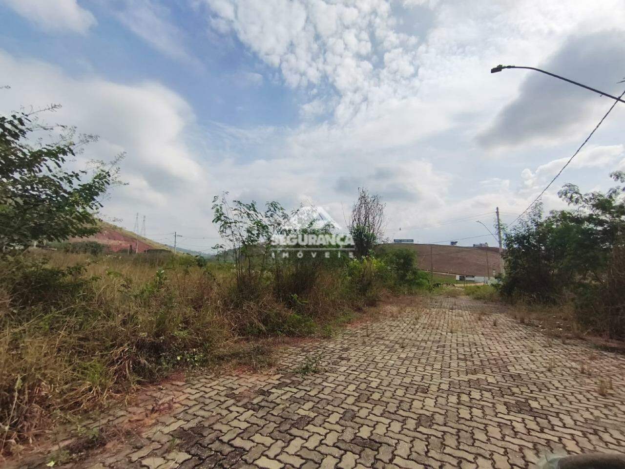 Lote à venda no OURO VERDE: 