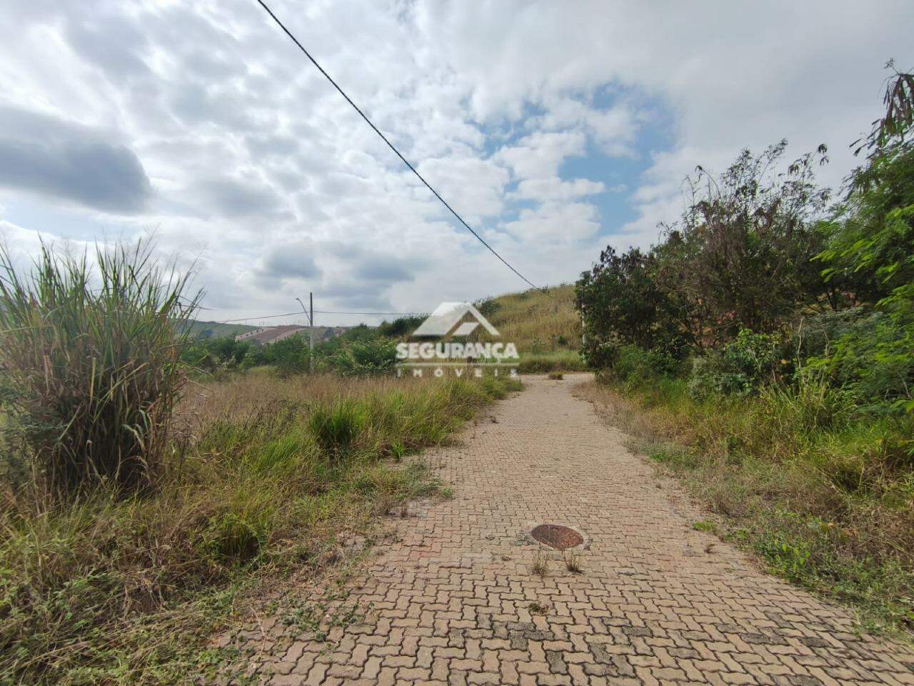 Lote à venda no OURO VERDE: 