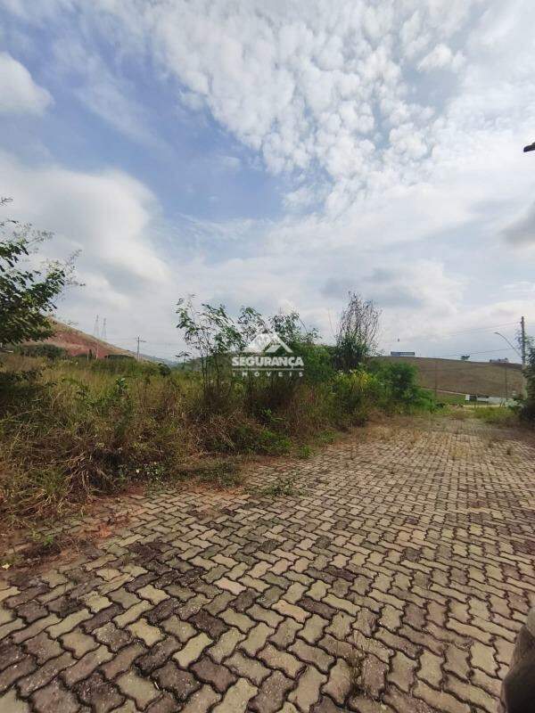Lote à venda no OURO VERDE: