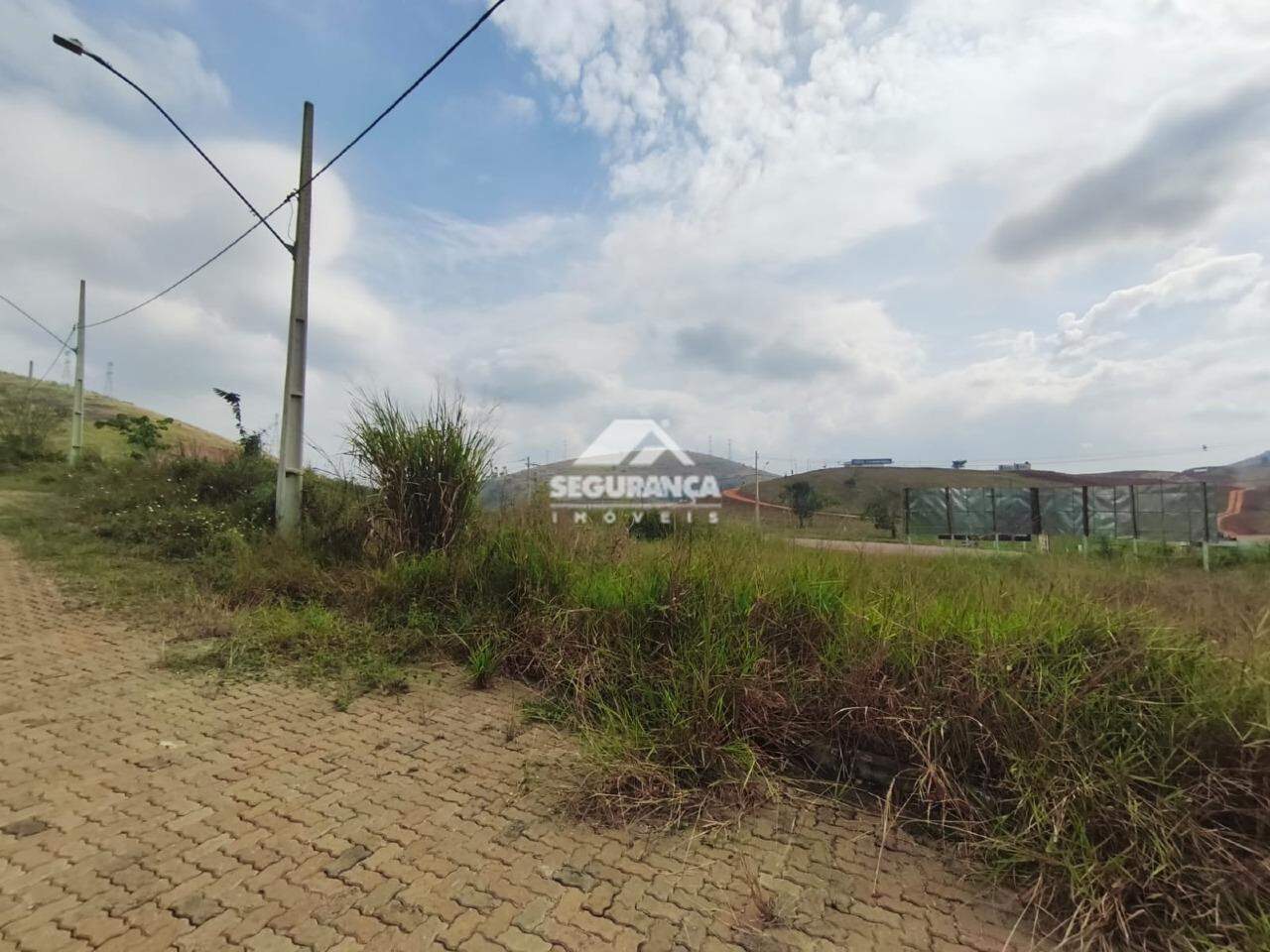 Lote à venda no OURO VERDE: