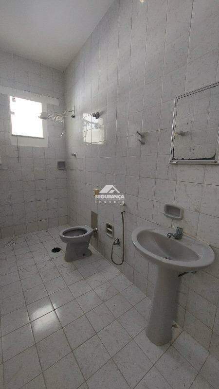 Casa para aluguel no São Pedro: BANHEIRO SUÍTE