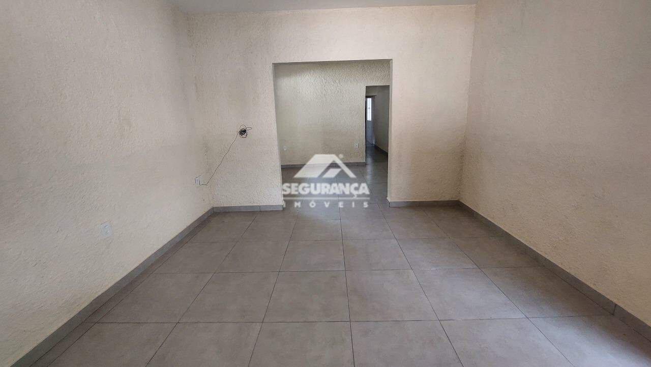 Casa para aluguel no São Pedro: SALA DE ESTAR