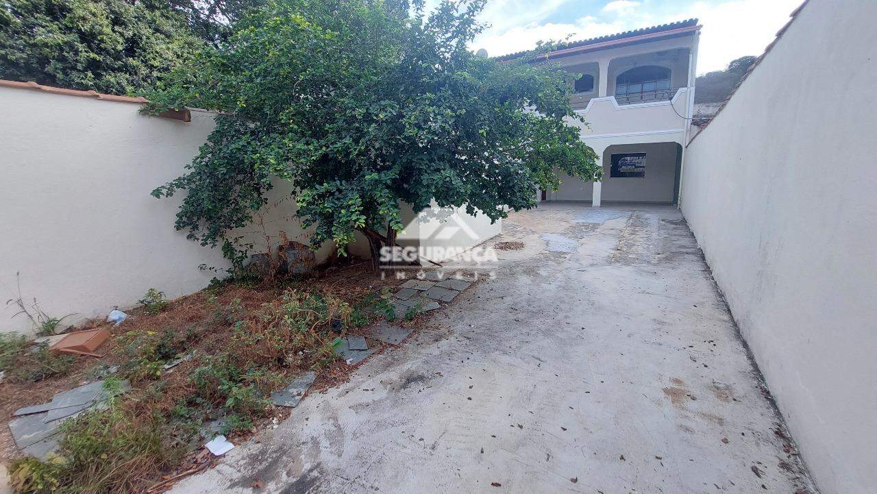 Casa para aluguel no São Pedro: QUINTAL