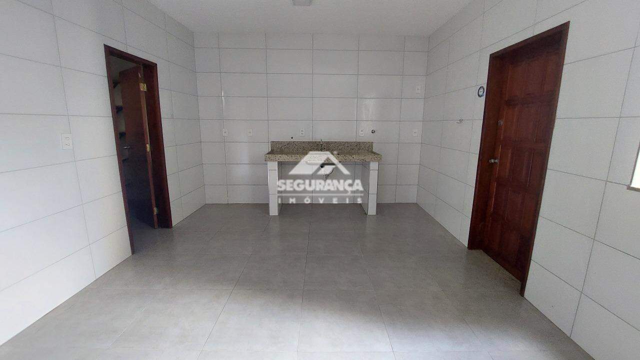 Casa para aluguel no São Pedro: COZINHA