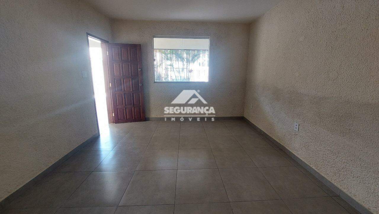 Casa para aluguel no São Pedro: SALA DE ESTAR
