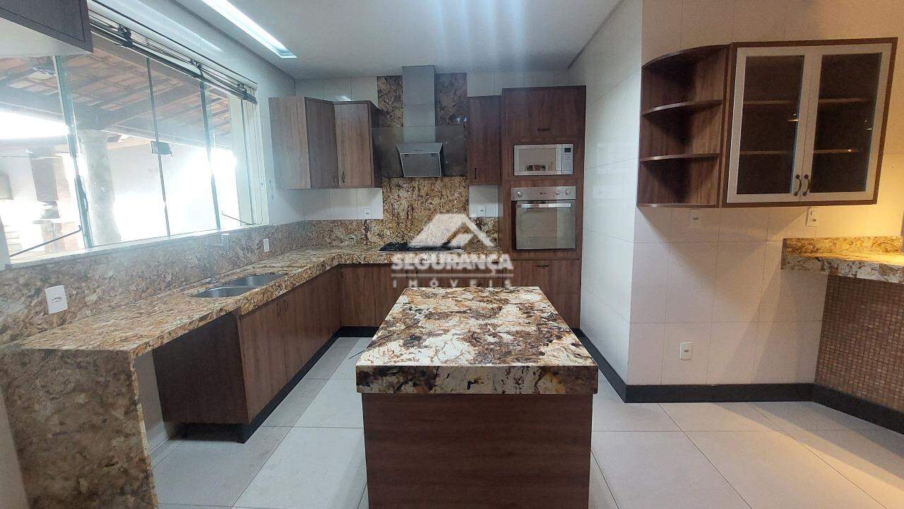 Casa para aluguel no Esplanada: COZINHA
