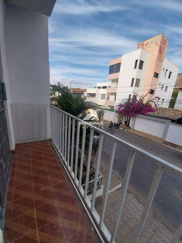 Apartamento para aluguel no Ilha dos Araújos: VARANDA