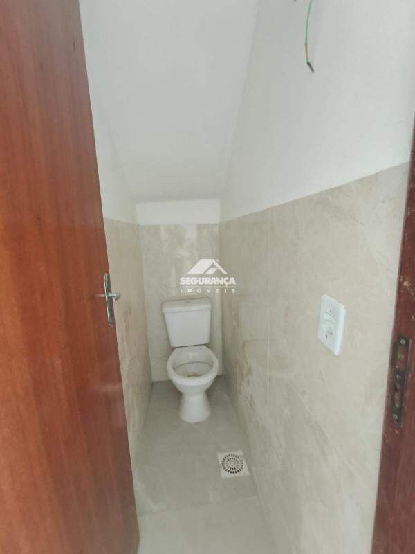 Casa à venda no TIRADENTES: 