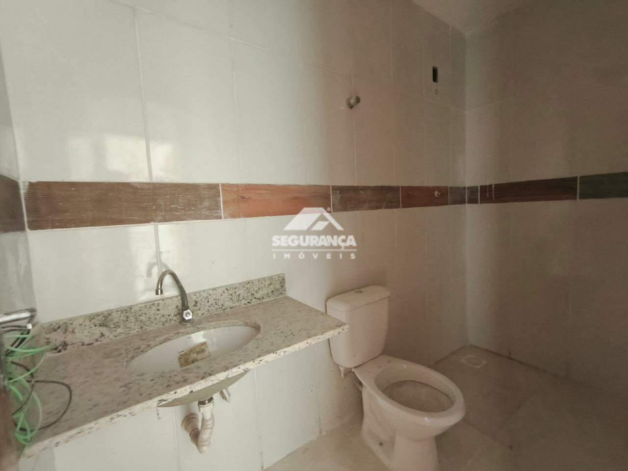 Casa à venda no TIRADENTES: 
