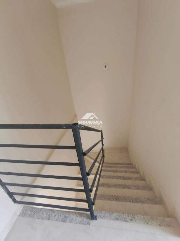 Casa à venda no TIRADENTES: 