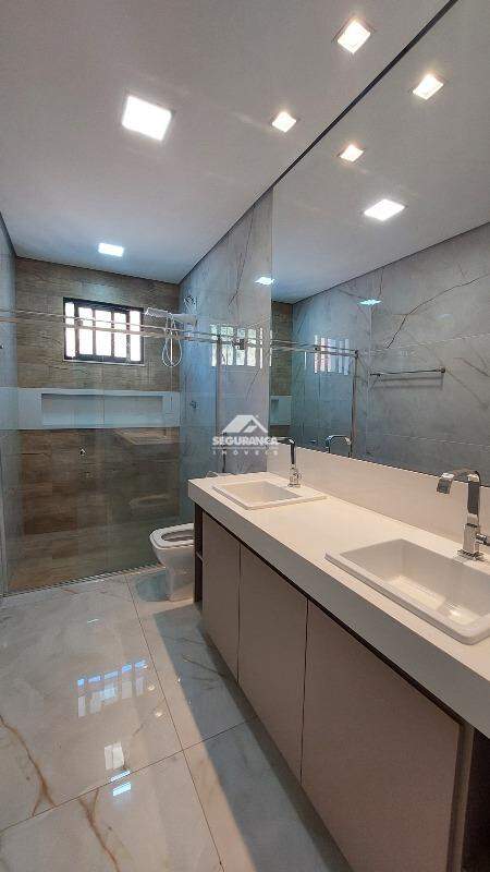 Casa para aluguel no SANTO AGOSTINHO: BANHEIRO SUÍTE