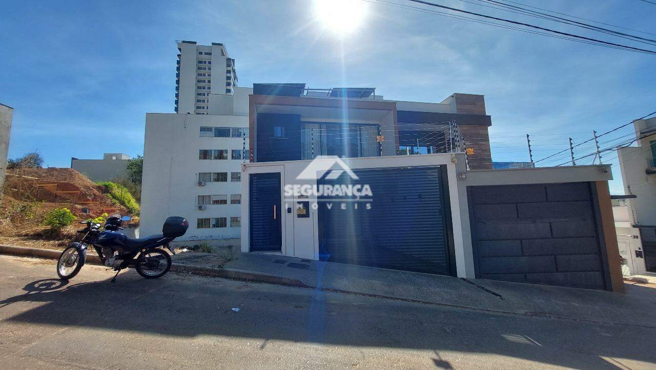 Casa para aluguel no SANTO AGOSTINHO: FACHADA