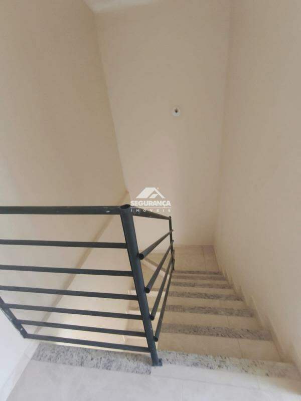 Casa à venda no TIRADENTES: