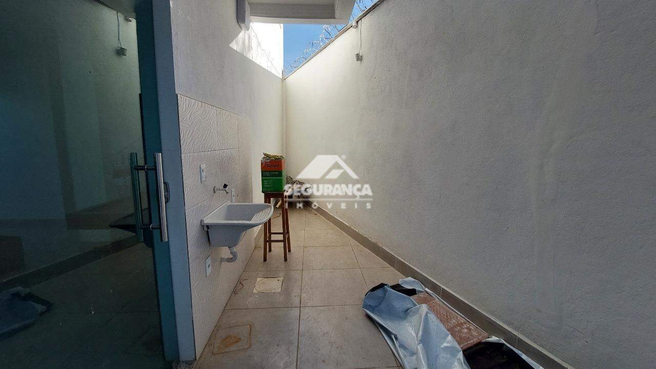 Casa para aluguel no Esperança: ÁREA DE SERVIÇO