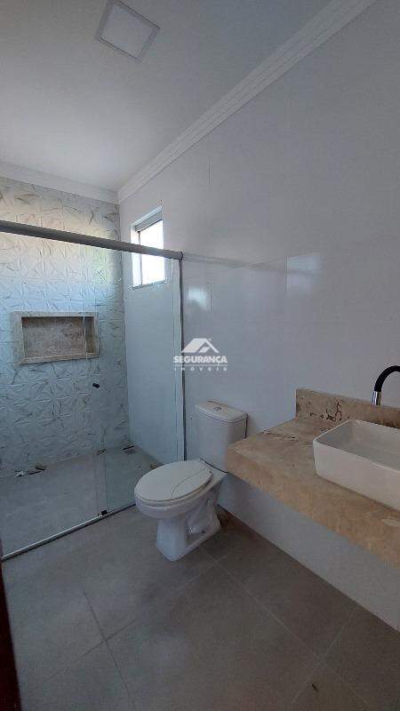 Casa para aluguel no Esperança: BANHEIRO SUÍTE