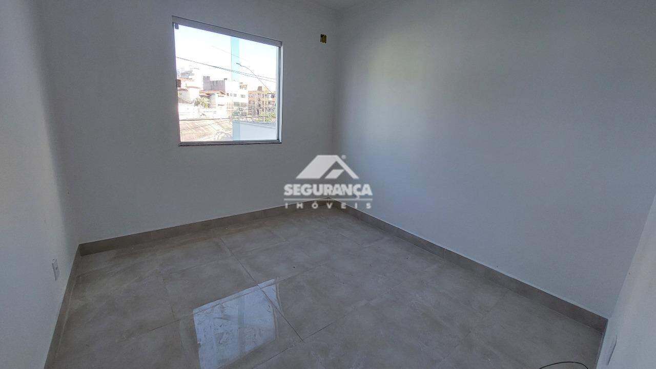 Casa para aluguel no Esperança: SUÍTE