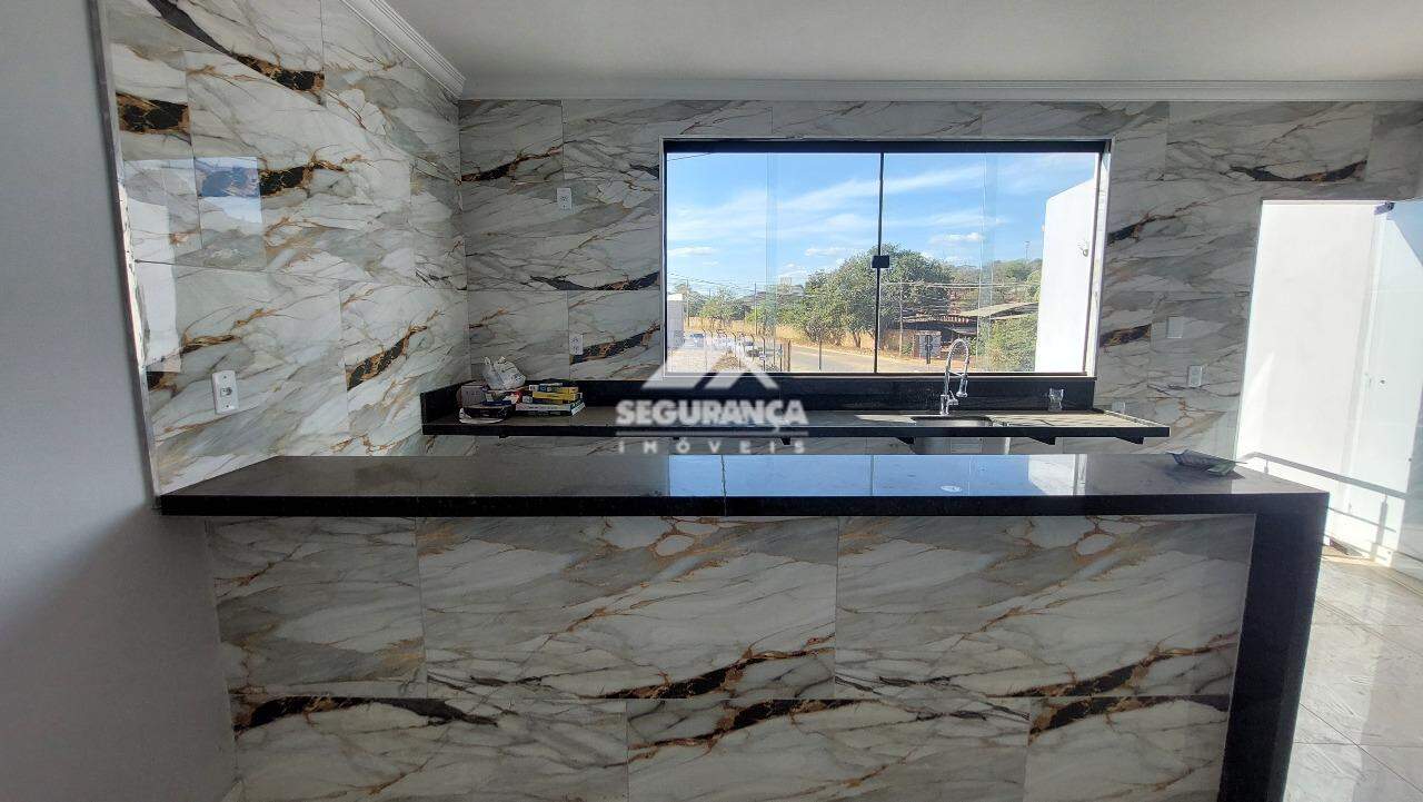 Casa para aluguel no VALE DO SOL II: COZINHA