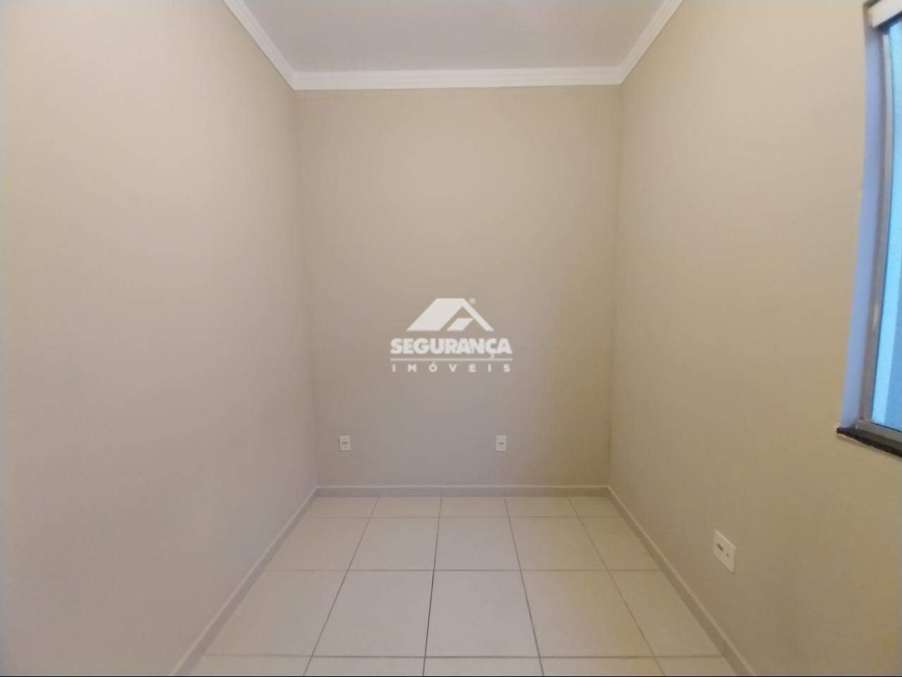 Casa para aluguel no CASTANHEIRAS II: QUARTO (1)