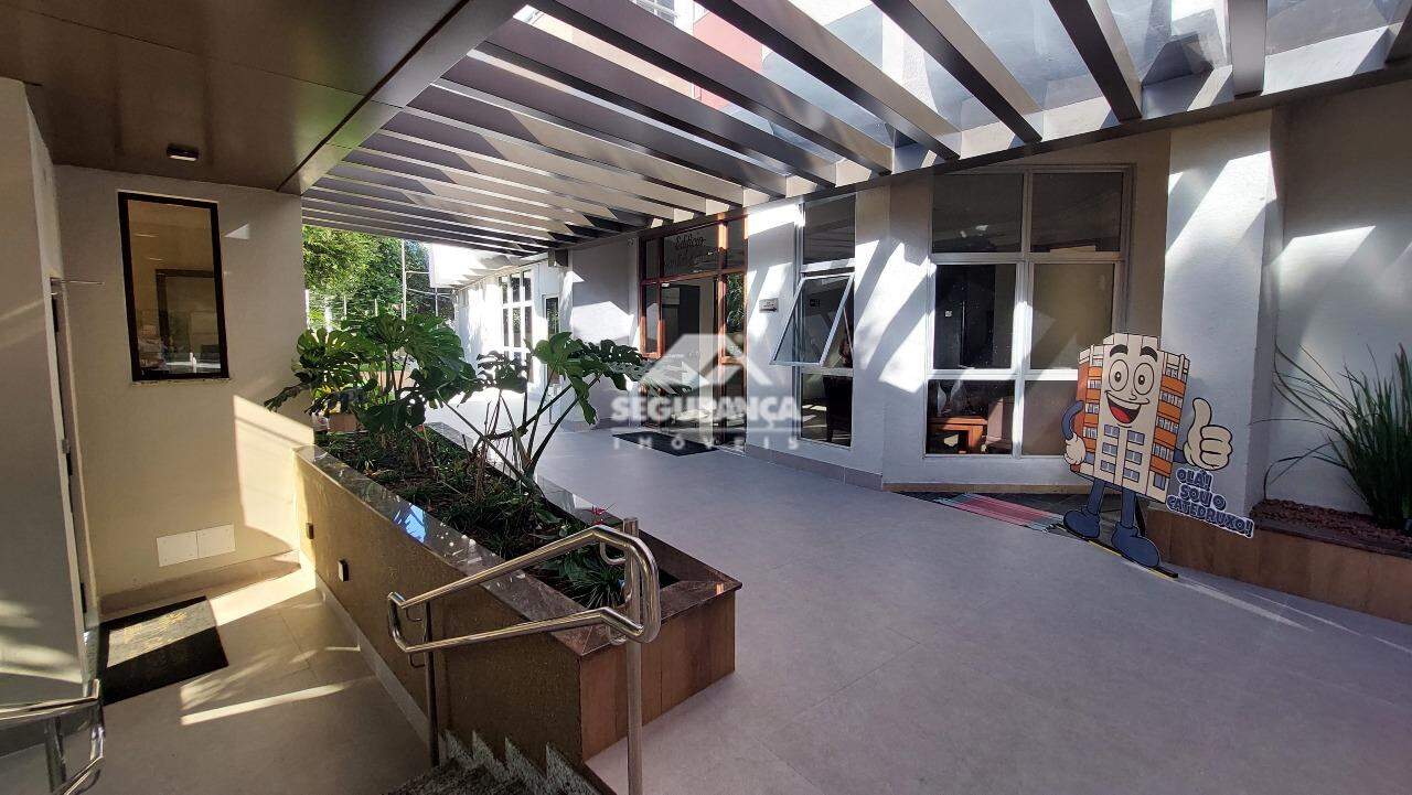 Apartamento para aluguel no Centro: ENTRADA