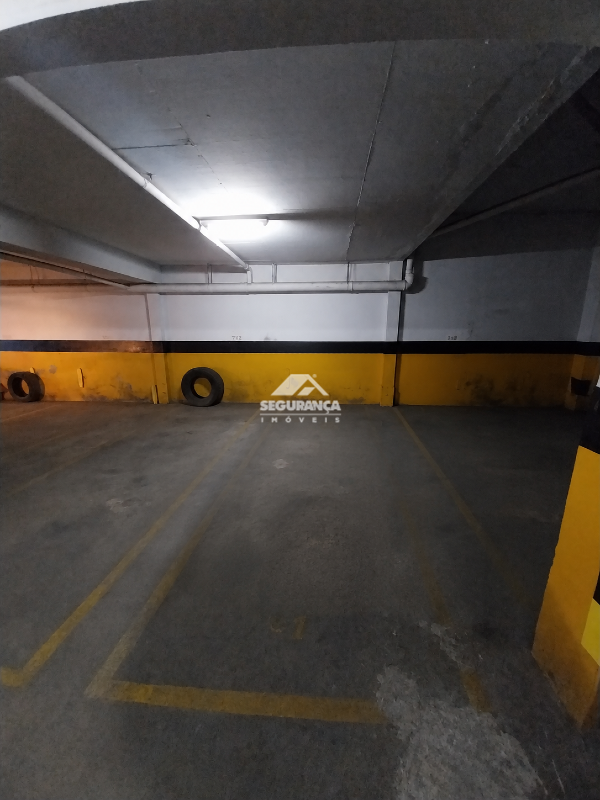 Apartamento para aluguel no Centro: GARAGEM