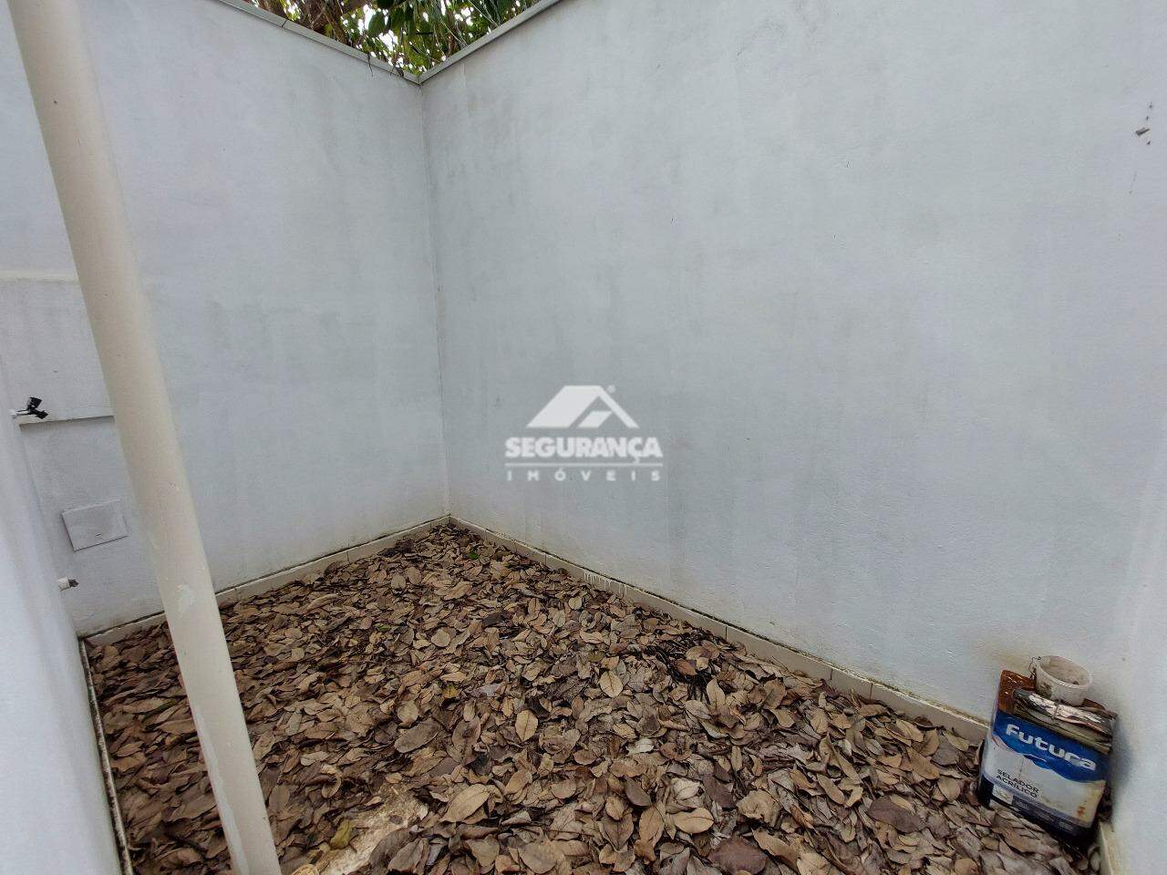 Loja para aluguel no Bairro Parque Olímpico: ÁREA EXTERNA