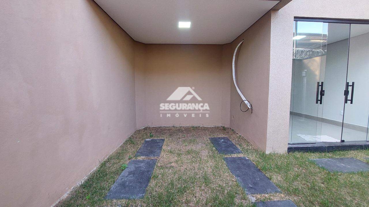 Casa para aluguel no Centro: GARAGEM