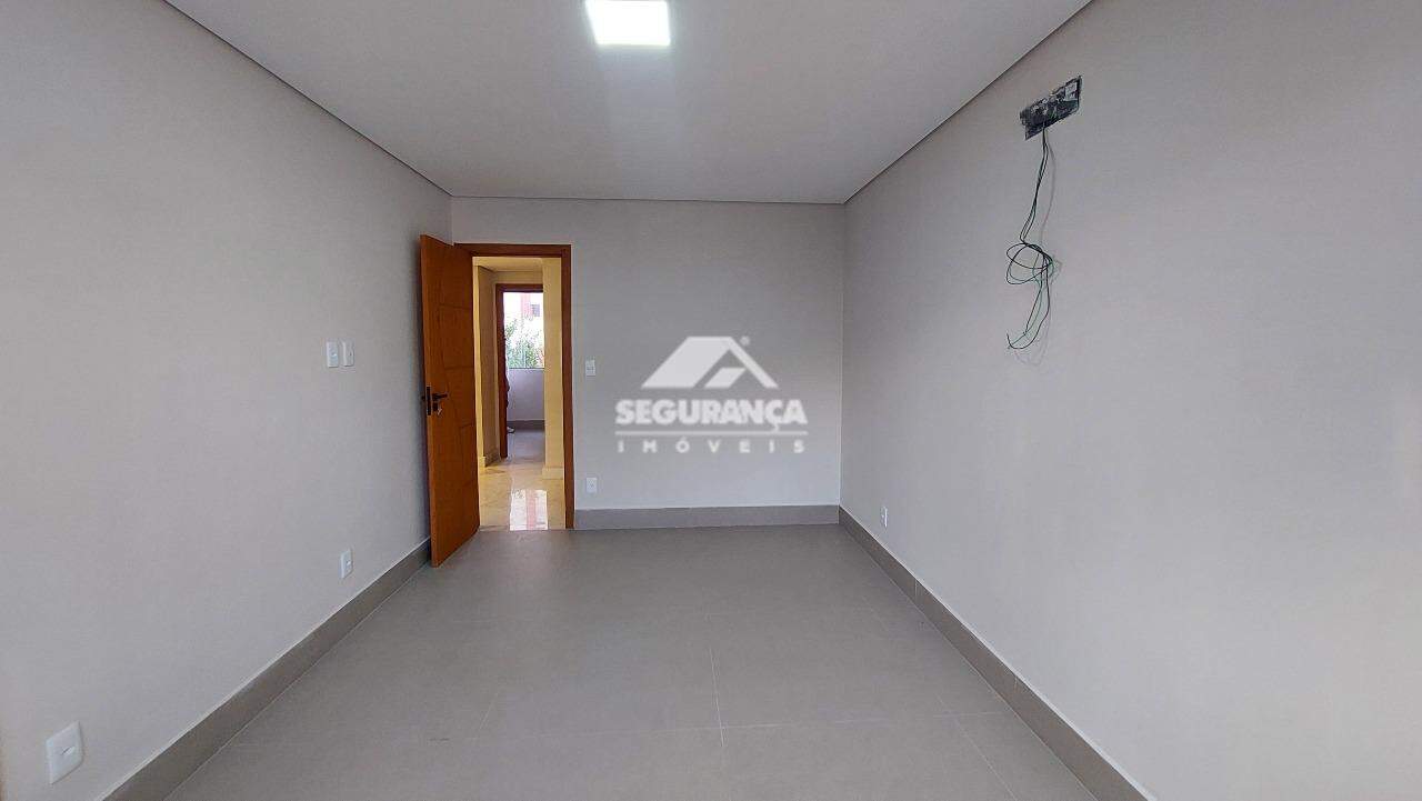 Casa para aluguel no Centro: SUÍTE