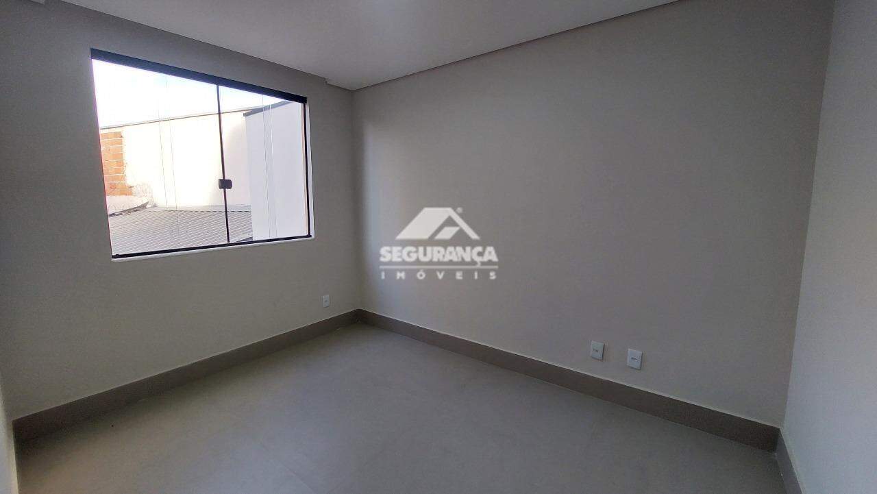 Casa para aluguel no Centro: QUARTO (1)