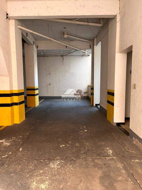 Apartamento à venda no Centro: vaga 2