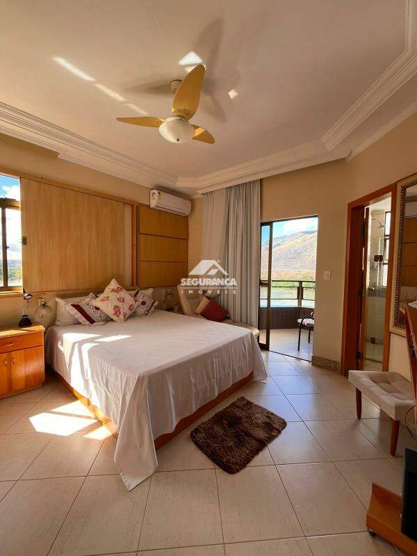 Apartamento à venda no Centro: suite 1