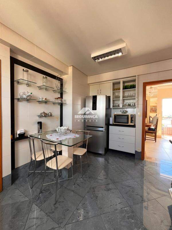 Apartamento à venda no Centro: cozinha