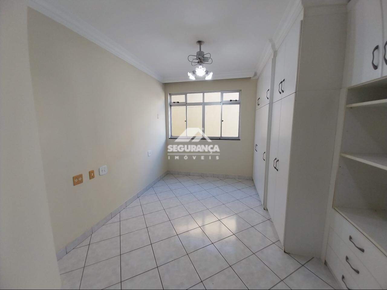 Apartamento para aluguel no Centro: SUITE (1)