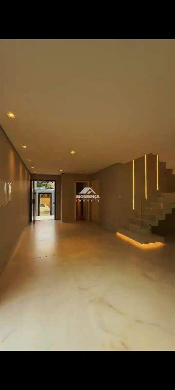 Casa à venda no GRA DUQUESA: 